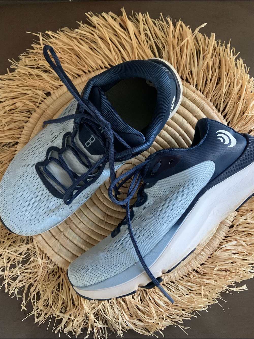 TOPO Women’s Fli Lyte 4 Running Shoes Powder Blue White 8